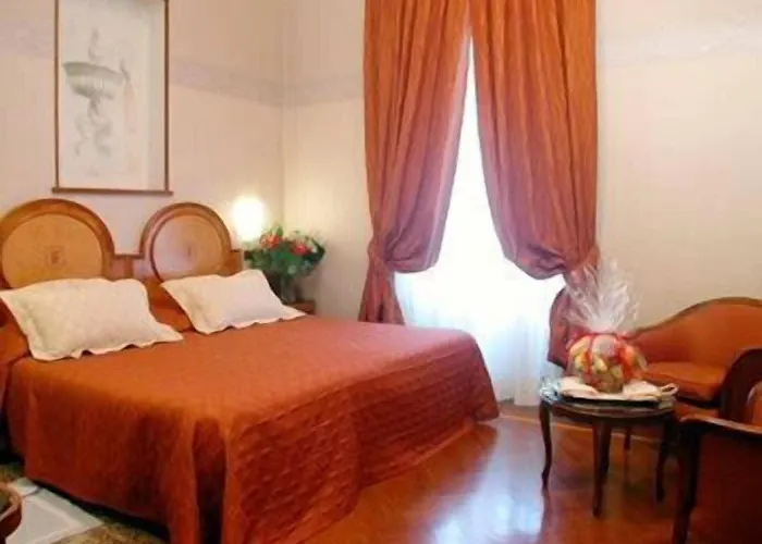Farnese 4* Rome