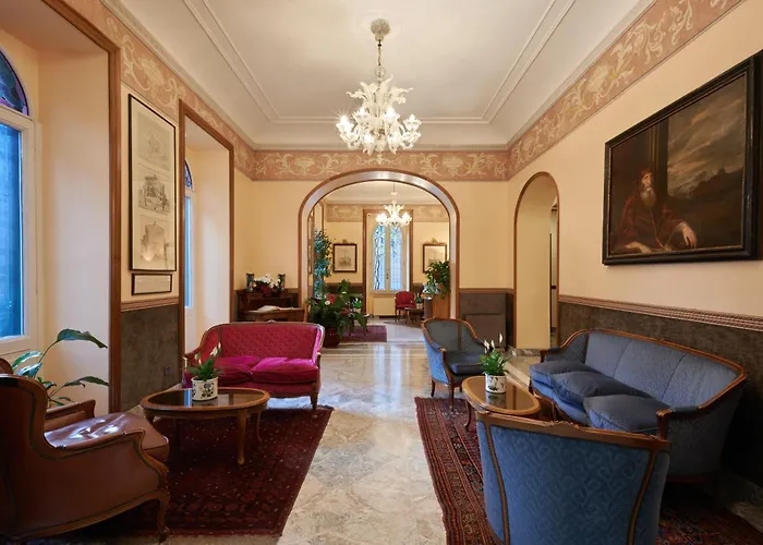 Farnese 4* Rome